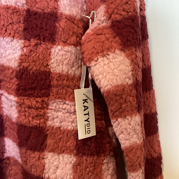 NEW Katydid Red and Pink Fleece Pullover - Picture 8 of 10